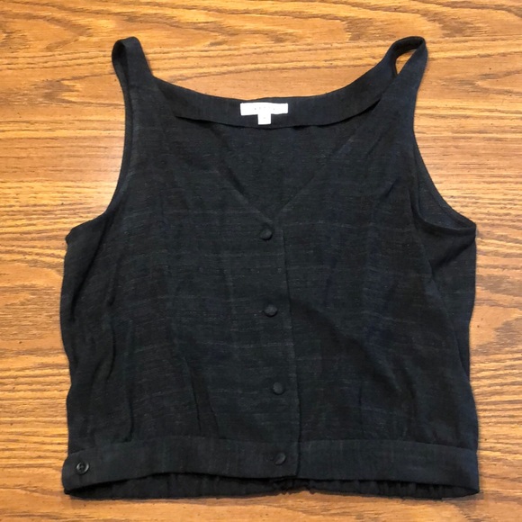 VETTA Tops - Vetta Dressy Crop Button Up Tank Top